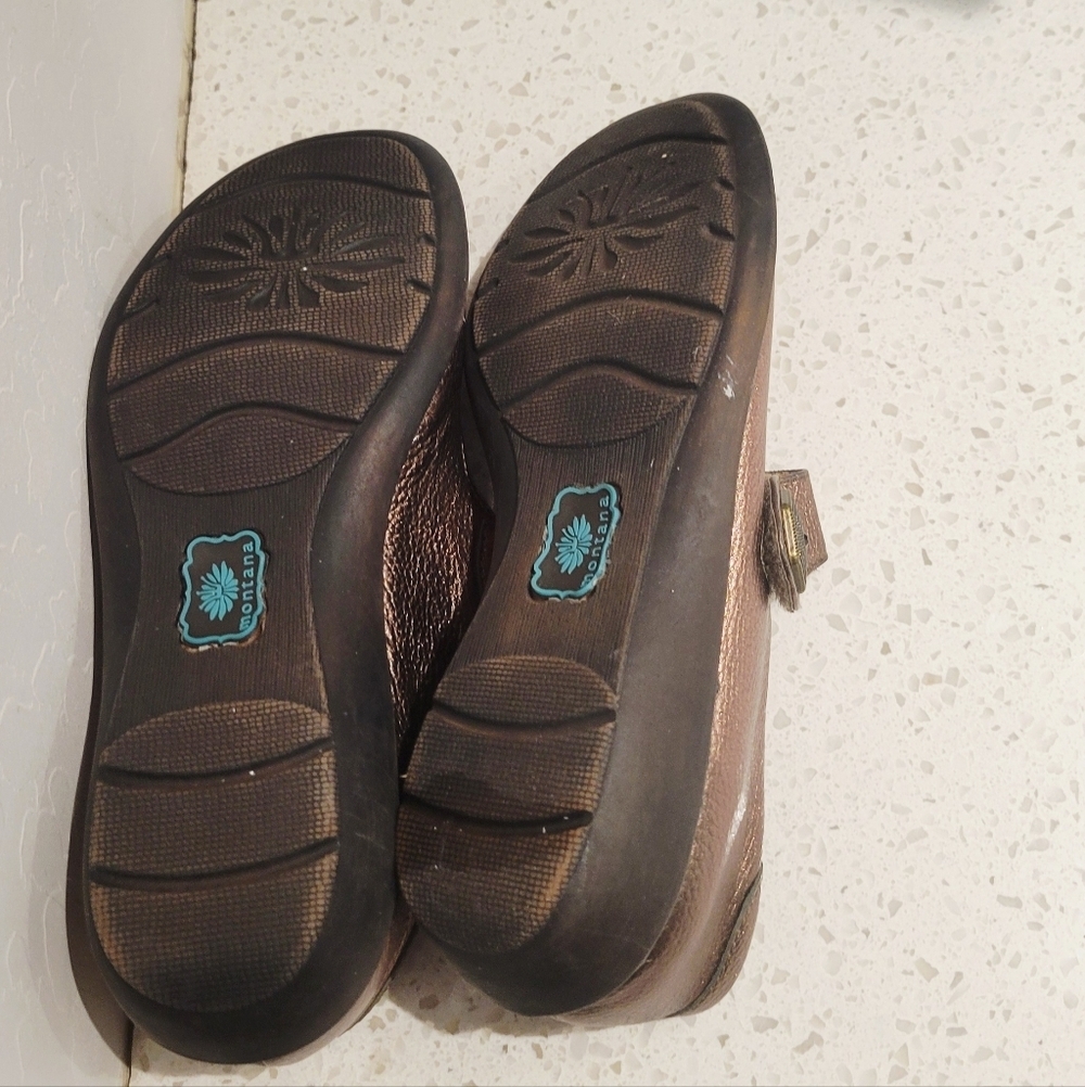 Montana Artisan Crafted Bronze/Brown Leather Mary Jane Shoes | Size 5 - Picture 7 of 7